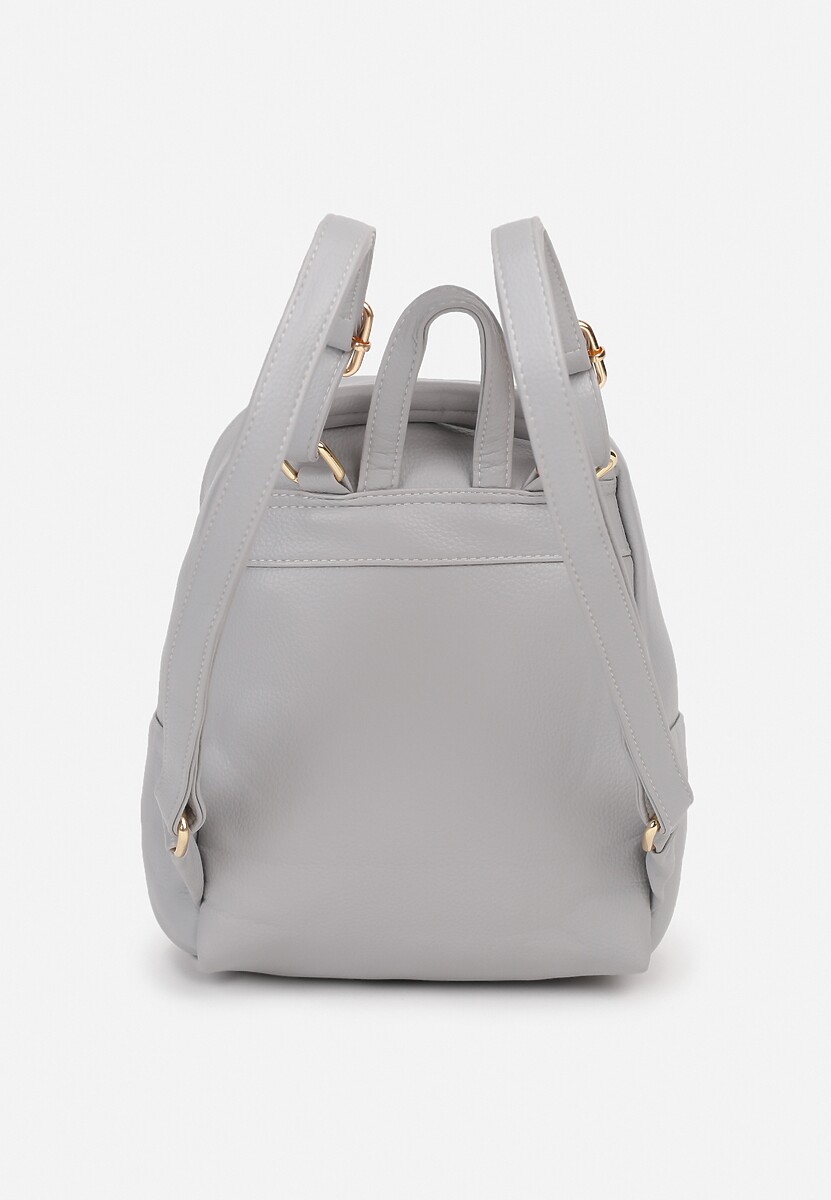 Szary Plecak Ozdobiony Łańcuszkiem i Pikowaniem Kolaggia