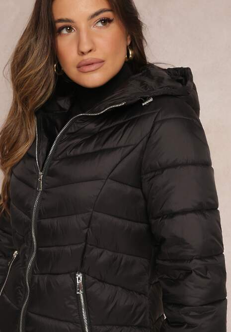 Czarna Długa Kurtka z Zasuwanymi Kieszonkami i Kapturem Chetrisa