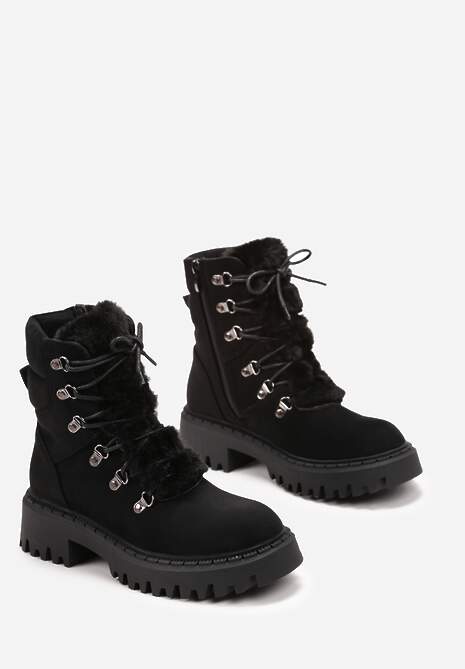 Czarne Traperki z Imitacji Zamszu ze Sznurowaniem i Futerkiem Cynthara