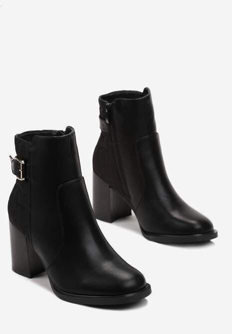 Czarne Botki na Słupku z Paskiem z Klamrą i Materiałową Wstawką Diorda