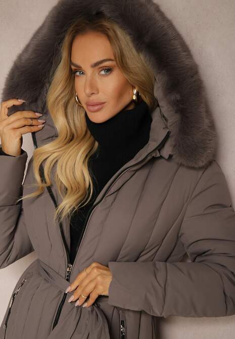Ciemnoszara Pionowo Pikowana Kurtka z Kapturem z Futrzanym Wykończeniem i Wiązanym Paskiem Leozelle