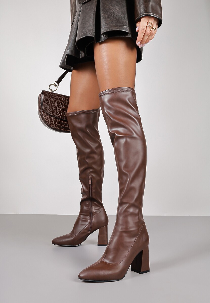 Brązowe Kozaki Vices z Wysoką Cholewką na Słupku Avvie