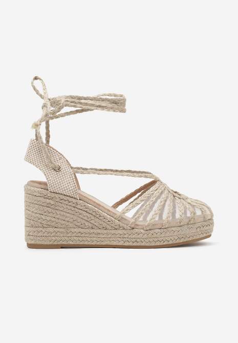 Beżowe Sandały na Koturnie z Wkładką z Imitacji Zamszu Wiązane Ozdobione Plecionką Glanara