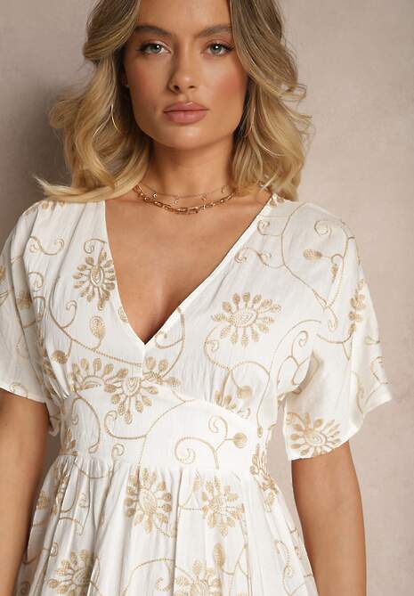 Biała Sukienka z Wiskozy Ozdobiona Haftem i Metaliczną Nicią Ivelvesa