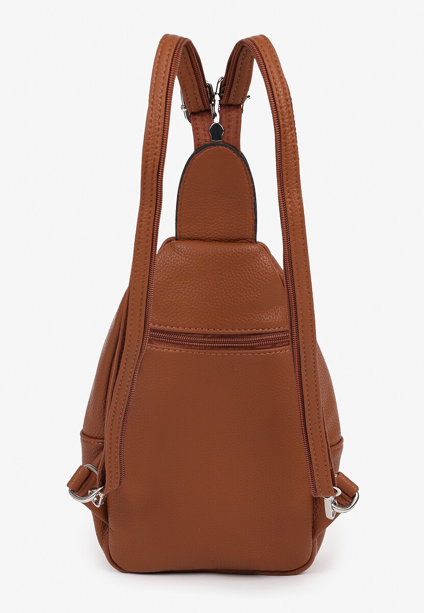 Brązowy Plecak z Dwoma Komorami Ozdobiony Klapą Nanovela