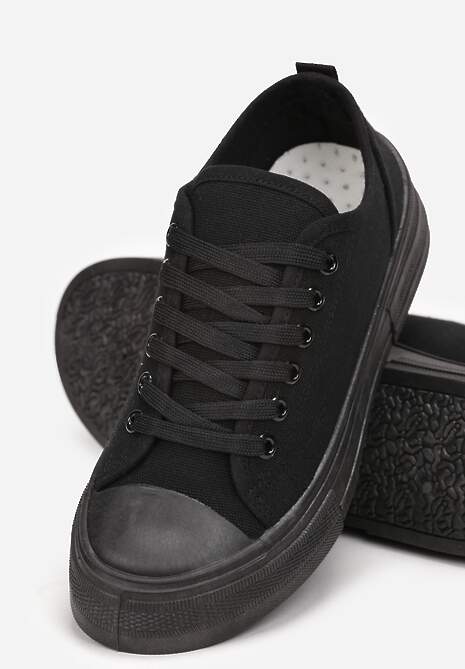 Czarne Trampki z Krótką Cholewką i Sznurowaniem Nonor