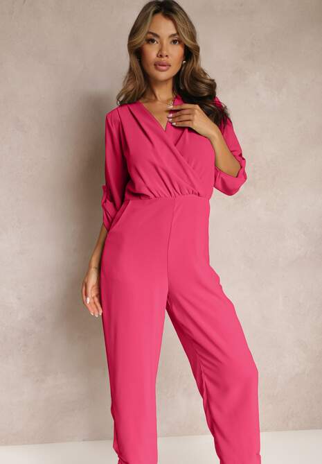 Fuksjowy Długi Kombinezon z Marszczeniem i Kopertowym Dekoltem Jonitta