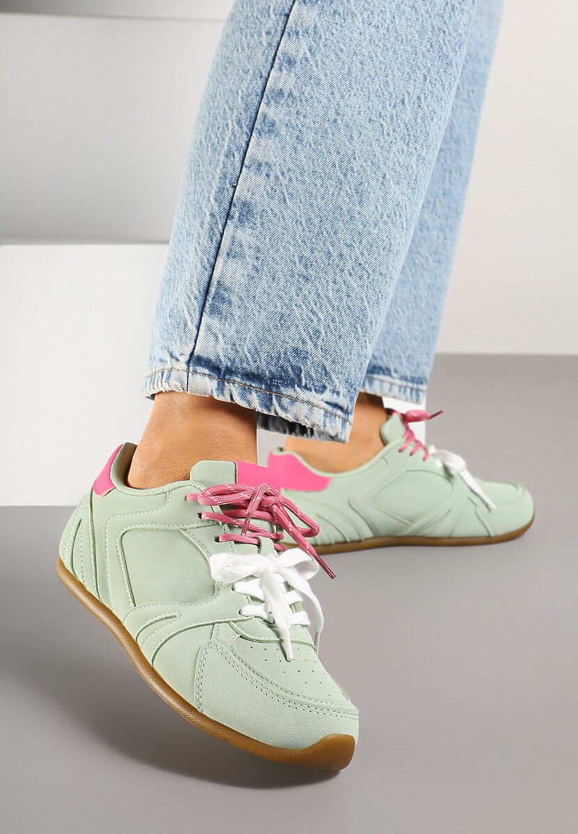 Jasnozielone Sneakersy Ozdobione Przeszyciami i Podwójnym Sznurowaniem Telisaria