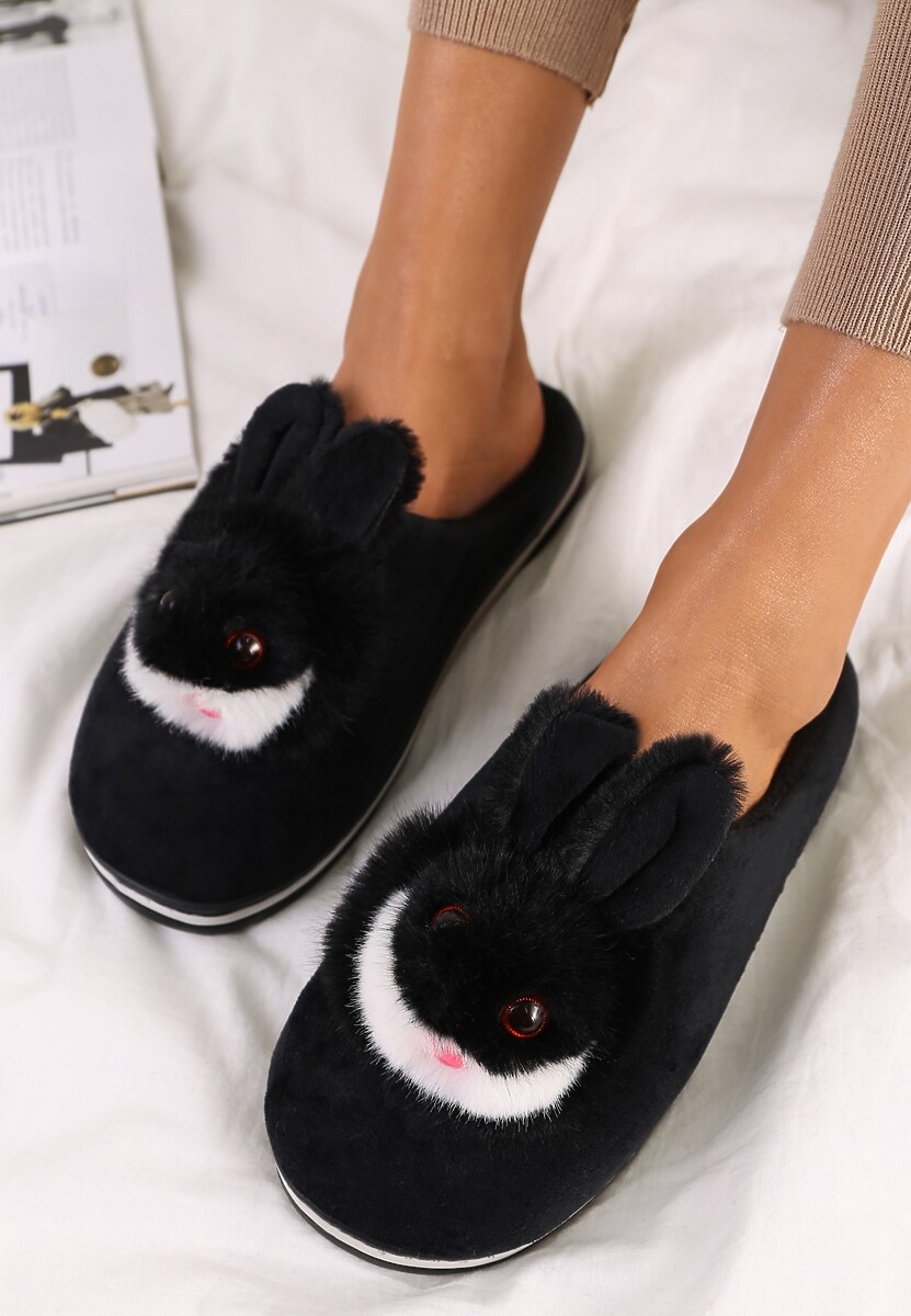 Czarne Kapcie Antinna