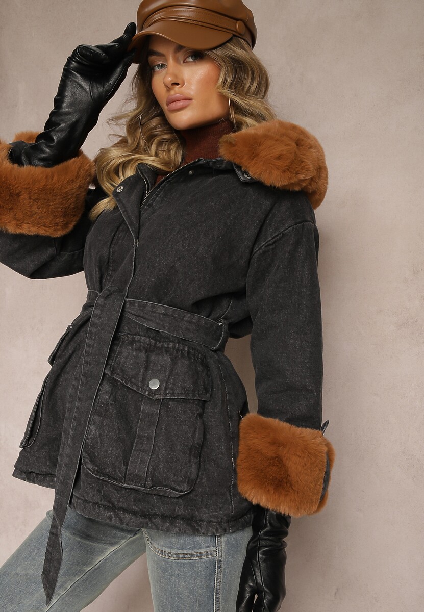 Czarno-Szara Jeansowa Kurtka z Odpinanym Futerkiem i Kapturem z Dodatkowym Paskiem Tarwena