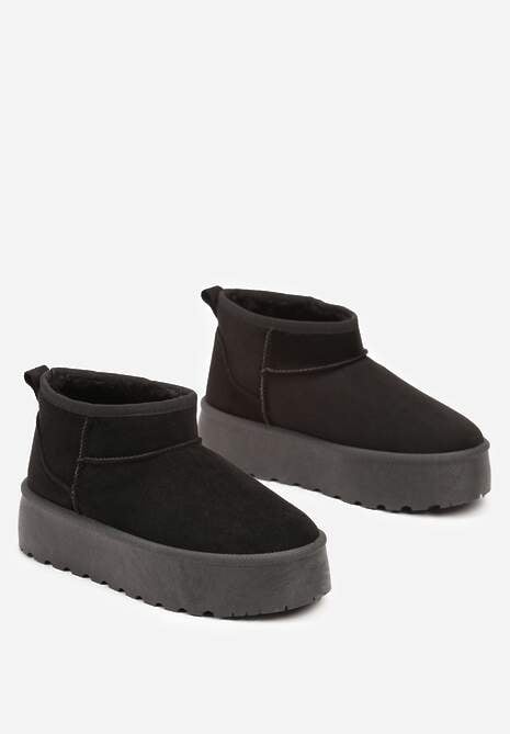 Czarne Śniegowce na Platformie Ozdobione Przeszyciami Ivalin