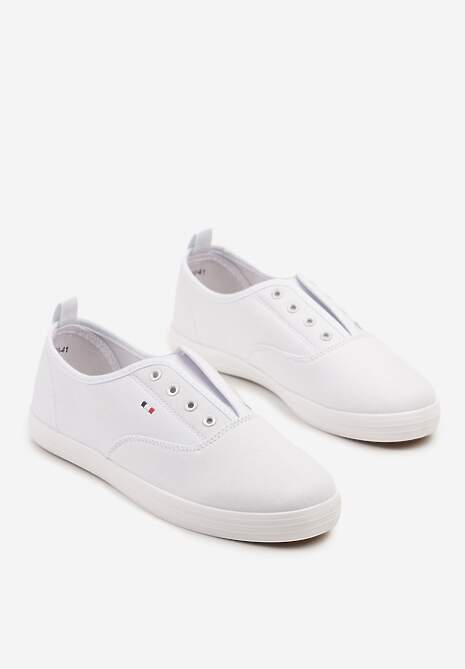 Białe Wsuwane Tenisówki w Casualowym Stylu Sepessa