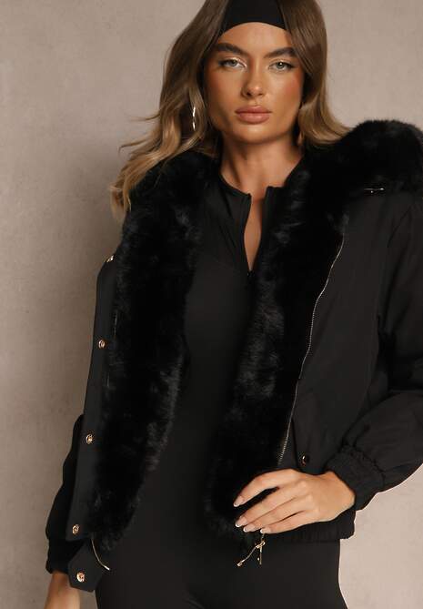 Czarna Kurtka o Kroju Bomberki z Kapturem i Futerkiem Rafenea