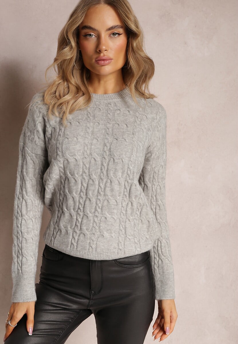 Szary Sweter z Okrągłym Dekoltem i Splotem w Warkocze Dawnitta