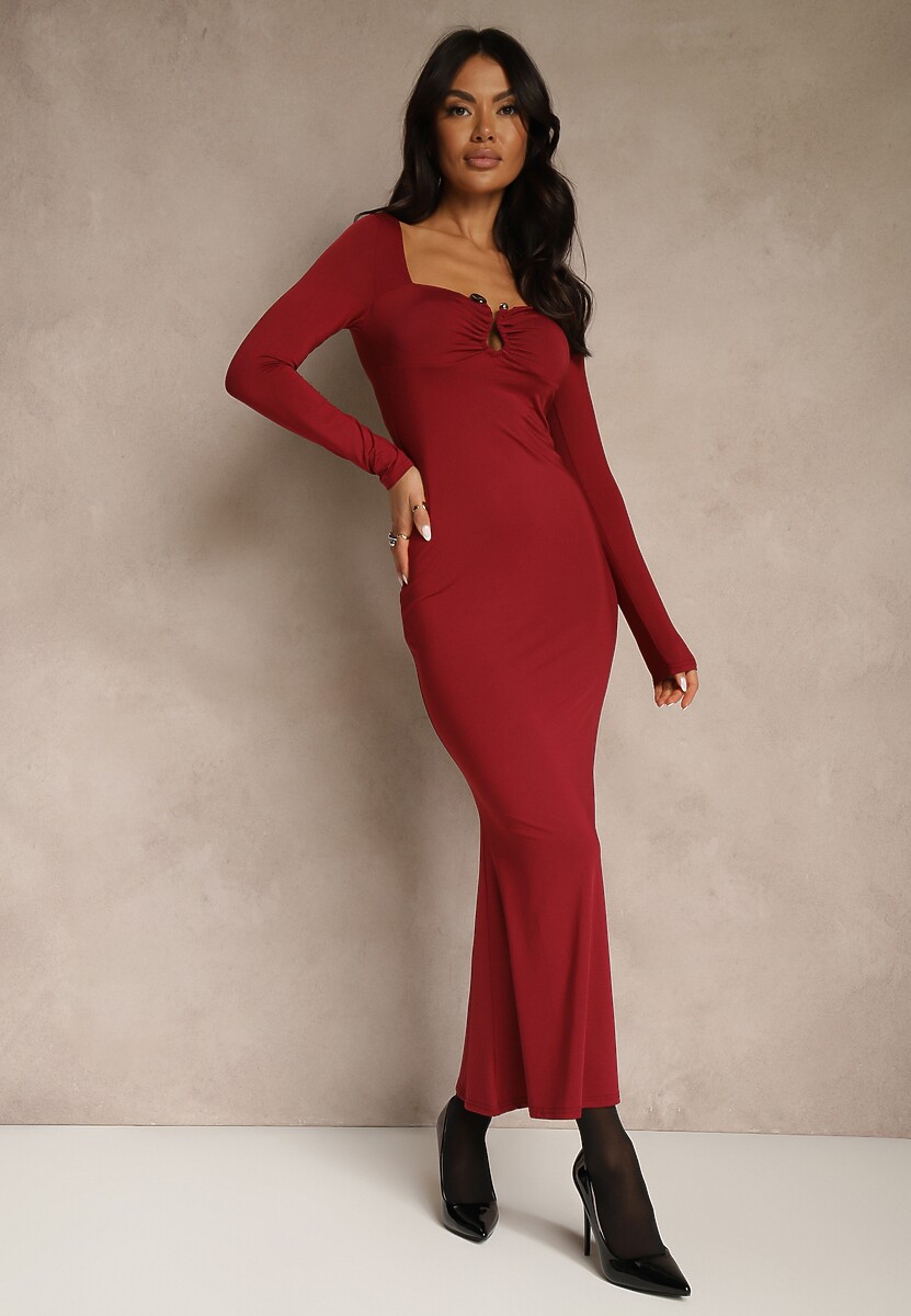 Bordowa Sukienka Koktajlowa z Wiskozą Ozdobiona Metaliczną Aplikacją Refane