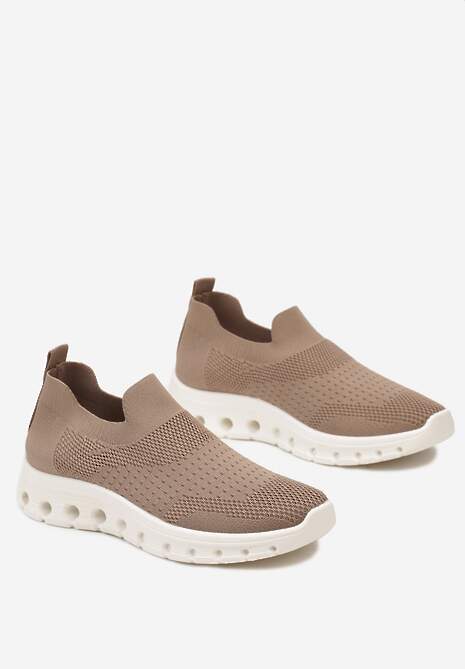 Ciemnobeżowe Wsuwane Buty Sportowe z Elastyczną Cholewką do Kostki Asigruna