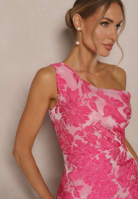 Różowa Sukienka w Kwiaty o Taliowanym Fasonie z Asymetryczną Górą na Jedno Ramię Halavira