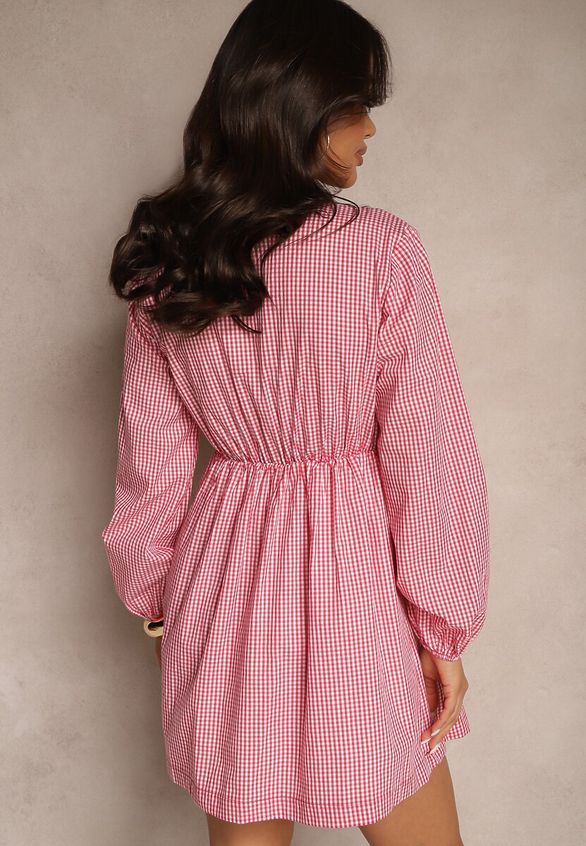 Czerwona Rozkloszowana Sukienka w Kratkę Vichy z Wiązaniem na Dekolcie Koemis