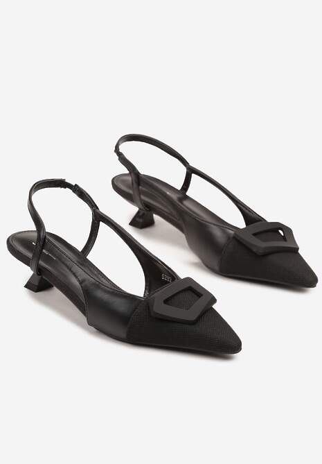 Czarne Sandały na Kaczuszce z Noskiem w Szpic i Odkrytą Piętą Desaniella