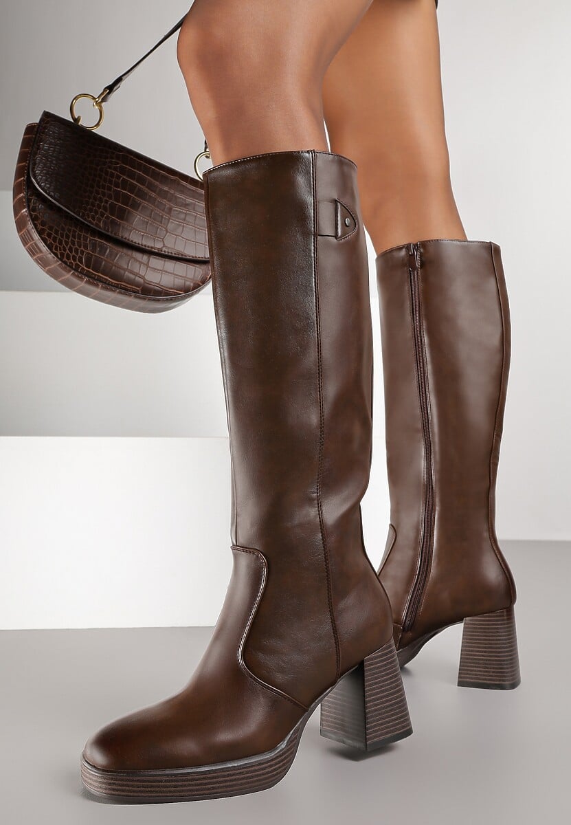 Brązowe Kozaki na Platformie i Słupku z Lekkim Ociepleniem Hanissea