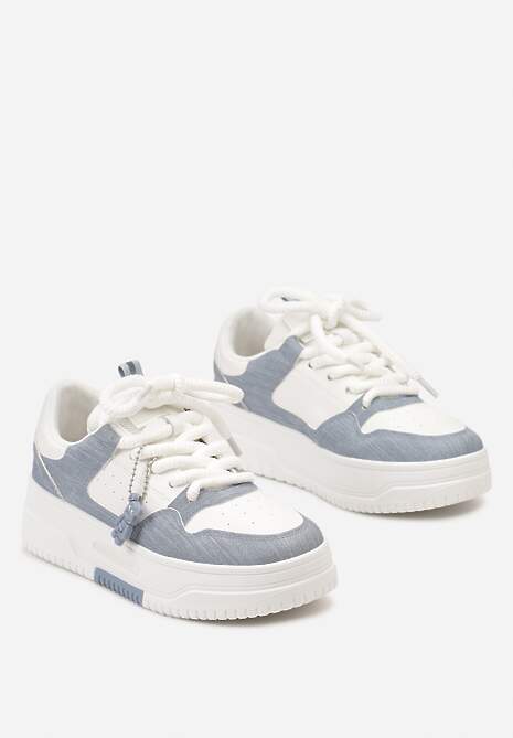 Biało-Niebieskie Sneakersy na Platformie z Zawieszką Misiem Arialbe