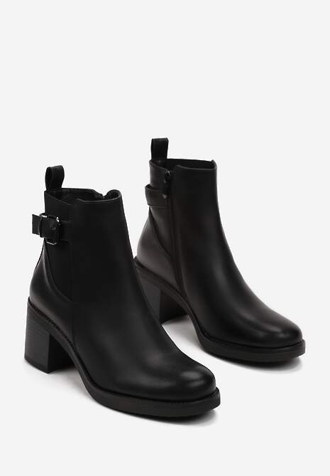 Czarne Botki na Słupku z Paskiem i Ozdobną Klamerką Xaline