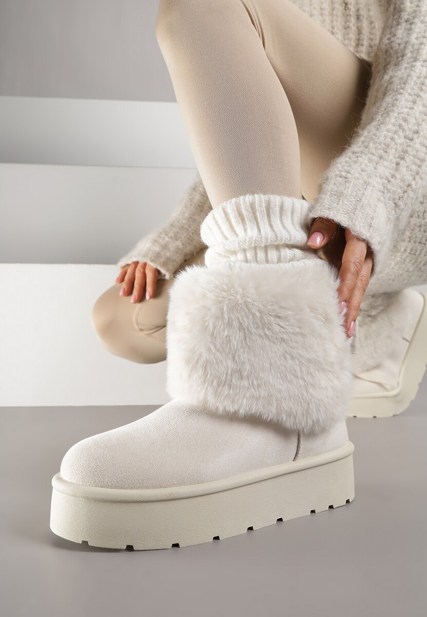 Czarne Śniegowce z Cholewką za Kostkę Ocieplane z Futerkiem i Małą Kokardą Reinedia