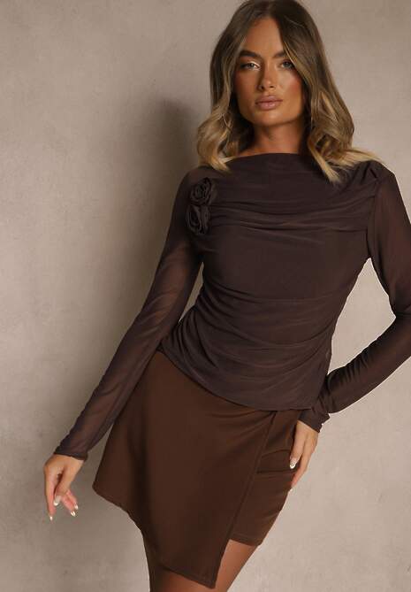 Brązowa Marszczona Bluzka z Siateczki Zdobiona Aplikacją w Kształcie Róży Olirisa