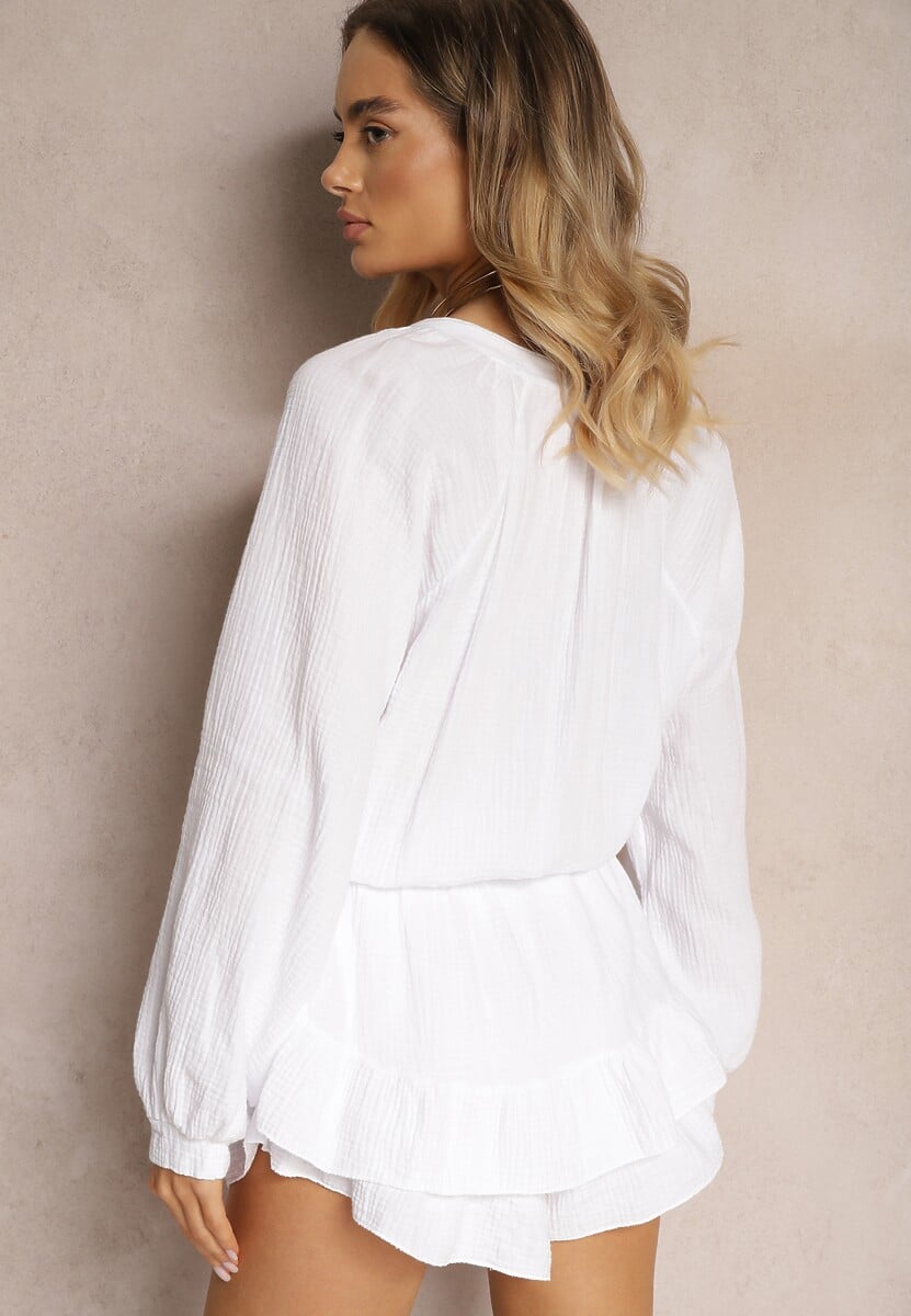 Biały Kombinezon z Bawełny ze Spódnico-Spodenkami i Guzikami oraz Gumką w Talii Vimatthea