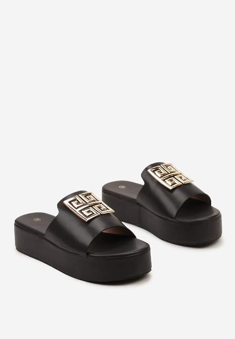 Czarne Klapki z Imitacji Skóry na Platformie z Kwadratową Klamrą Tisargla