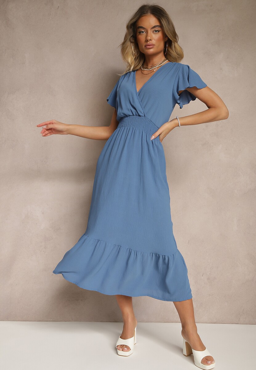 Różowa Kopertowa Sukienka o Rozkloszowanym Fasonie z Gumką w Talii Reivione