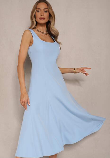 Niebieska Rozkloszowana Sukienka w Klasycznym Stylu Deslene