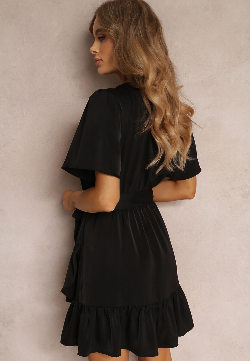 Czarna Sukienka Perassa