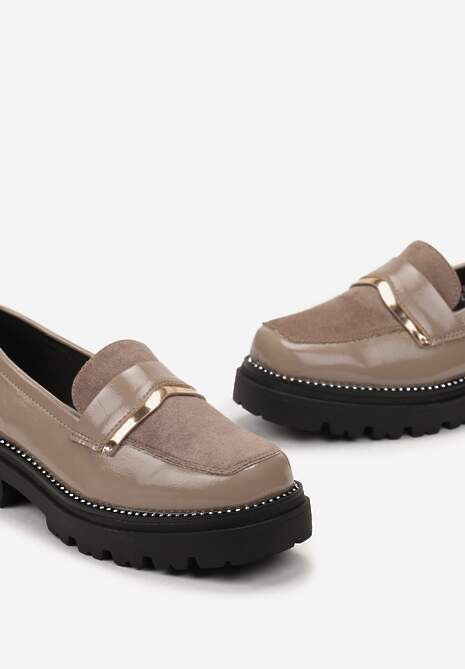 Ciemnobeżowe Mokasyny z Metaliczną Wstawką i Drobnymi Cyrkoniami Nivalu