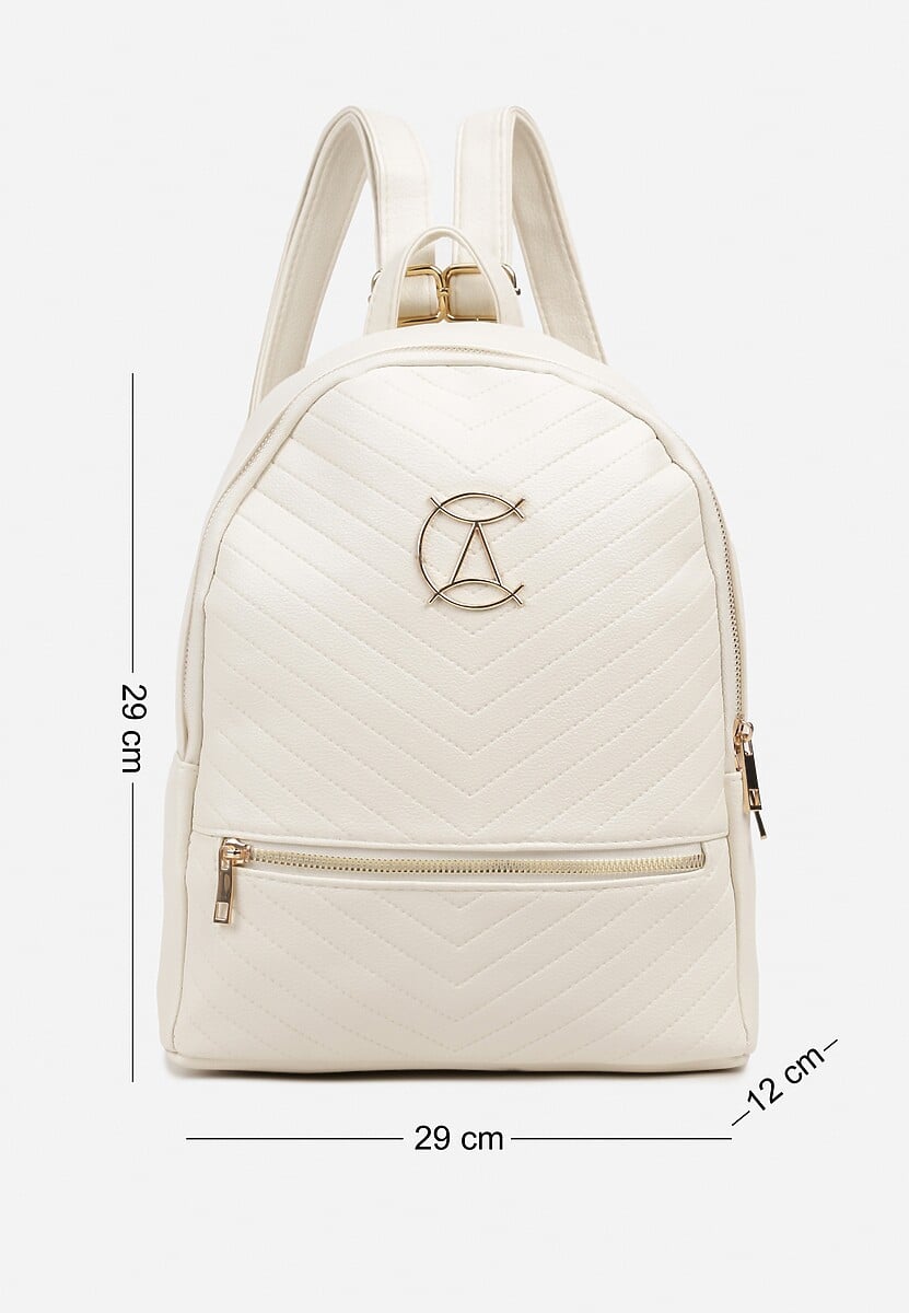 Czarny Casualowy Plecak Ozdobiony Metalicznym Logo i Pikowaniem Jaloedi