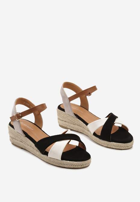 Czarno-Białe Sandały na Koturnie Ozdobione Plecionką z Juty z Wkładką z Imitacji Skóry Yotesa