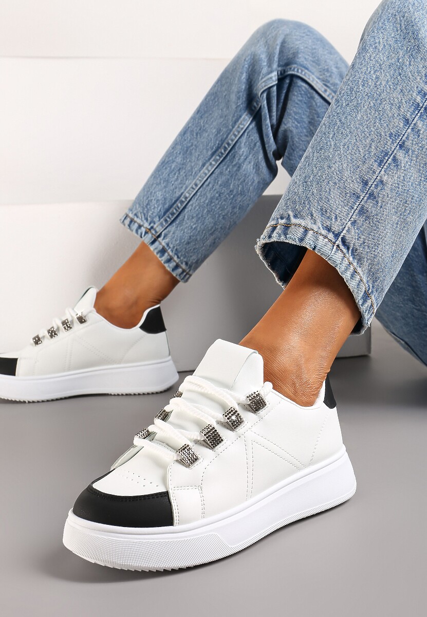 Beżowe Sznurowane Sneakersy z Ekoskóry na Grubej Podeszwie z Ozdobnymi Cyrkoniami Nevarra