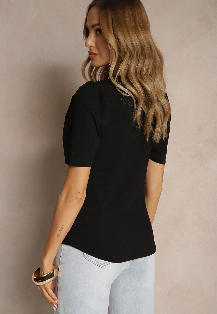 Czarny T-shirt z Prążkowanej Tkaniny z Zakładkami przy Rękawach Kolaniella