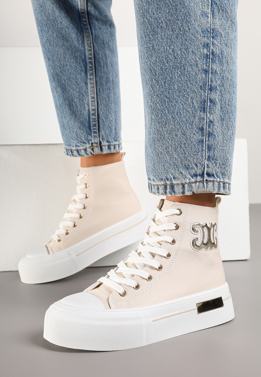 Beżowe Trampki na Platformie z Wysoką Cholewką i Naszywką Nurissea