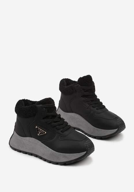 Czarne Sneakersy Śniegowce Vices na Platformie Ozdobione Trójkątną Aplikacją Ficebia