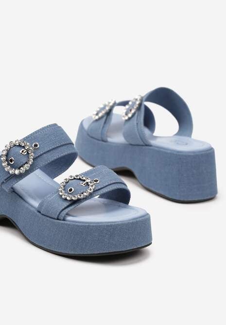 Niebieskie Wsuwane Klapki Ozdobione Cyrkoniami i Klamrami Miriala