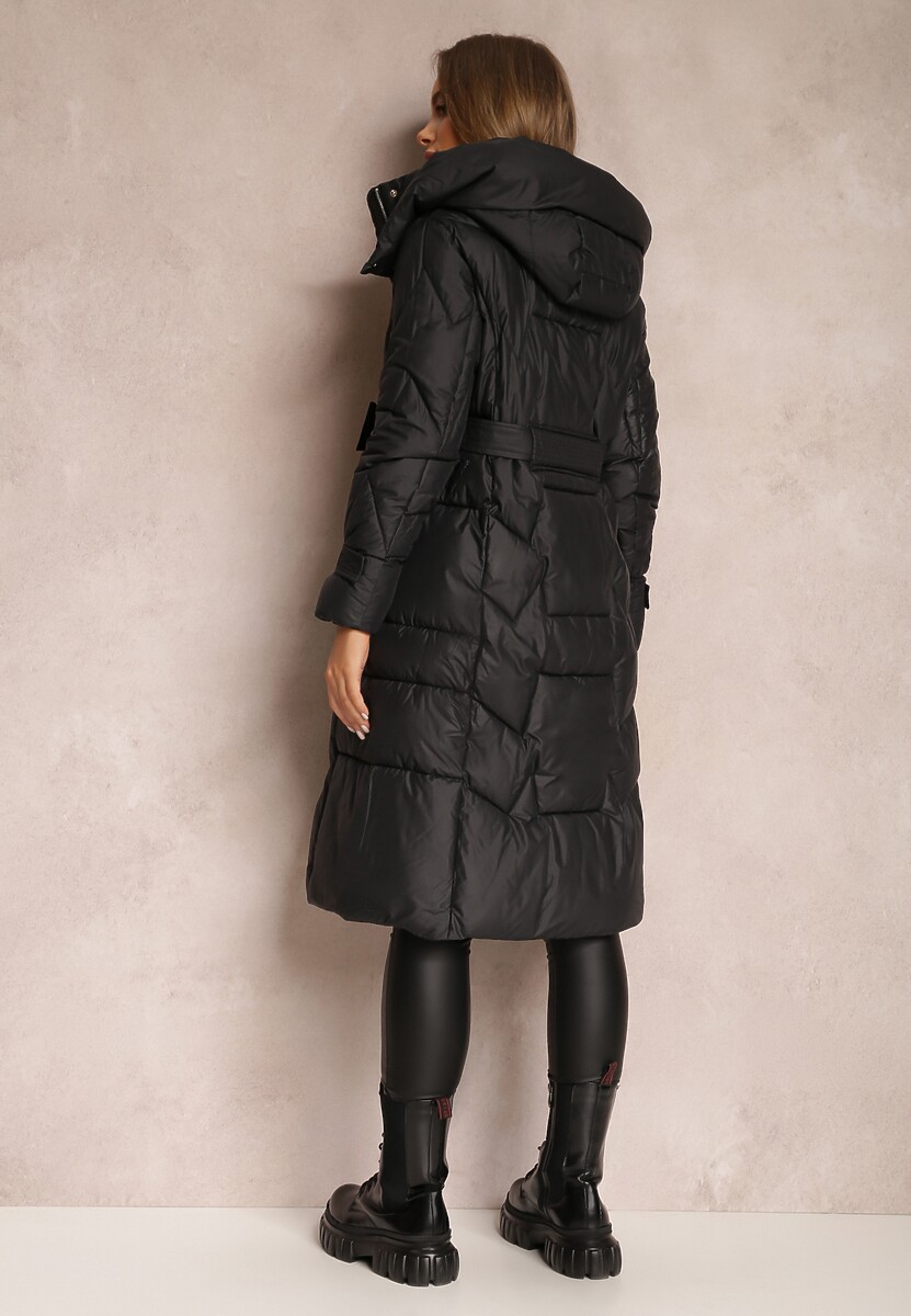 Czarna Kurtka Pikowana Długa z Paskiem i Saszetką Cythine