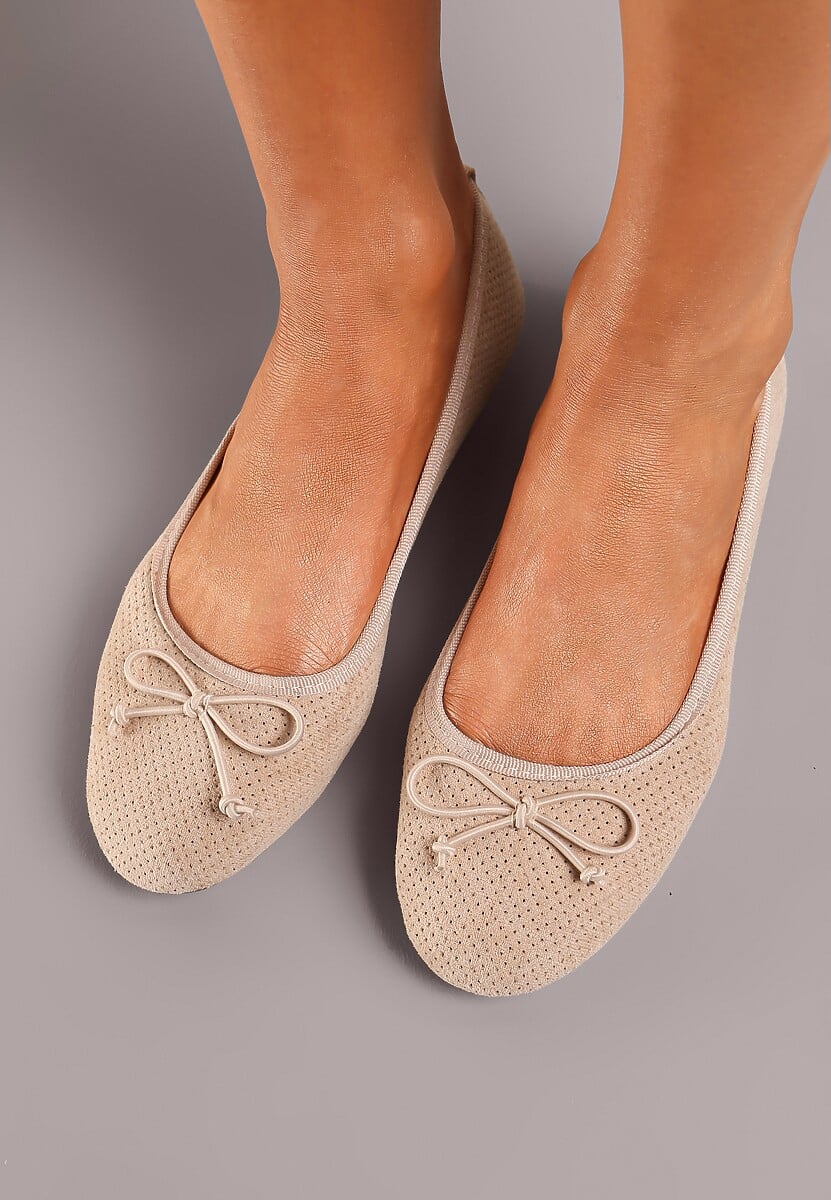 Beżowe Balerinki Sthugnaela