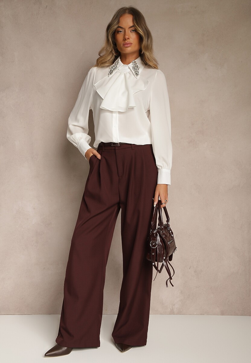 Biała Koszula z Ozdobnym Kołnierzykiem z Cyrkoniami i Falbanką Quelith