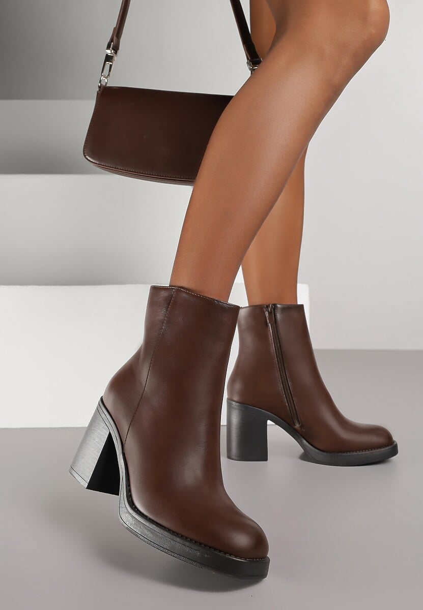 Czarne Eleganckie Botki z Cholewką do Kostki na Słupku Esleana