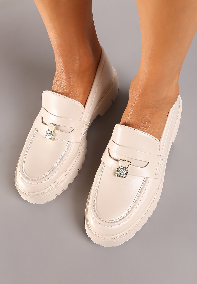 Beżowe Mokasyny na Płaskiej Podeszwie Wykończone Aplikacją w Kształcie Misia Penivia