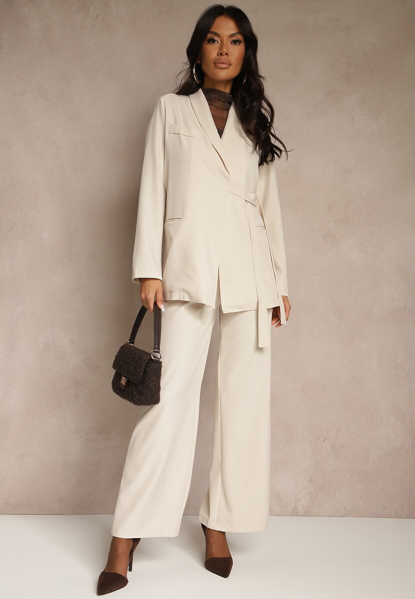 Różowy Garnitur Szerokie Spodnie i Asymetryczna Marynarka Pumeira