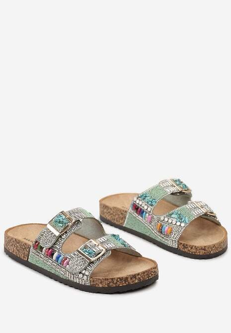 Zielone Klapki ze Sprzączkami Ozdobione Kryształkami i Koralikami  Paura