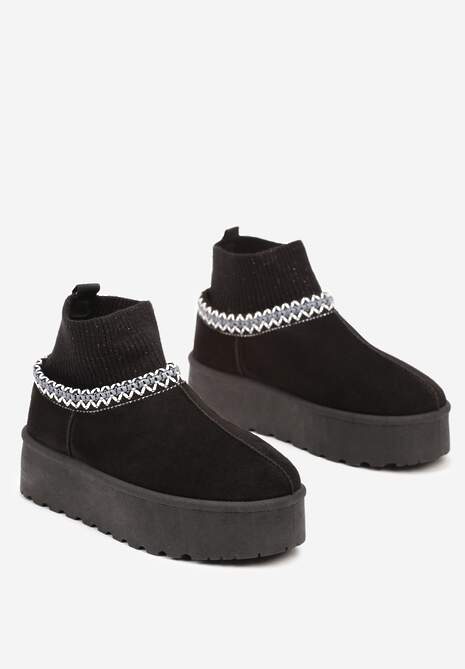 Czarne Śniegowce na Platformie Ozdobione Metaliczną Nicią i Skarpetową Cholewką Sinirae