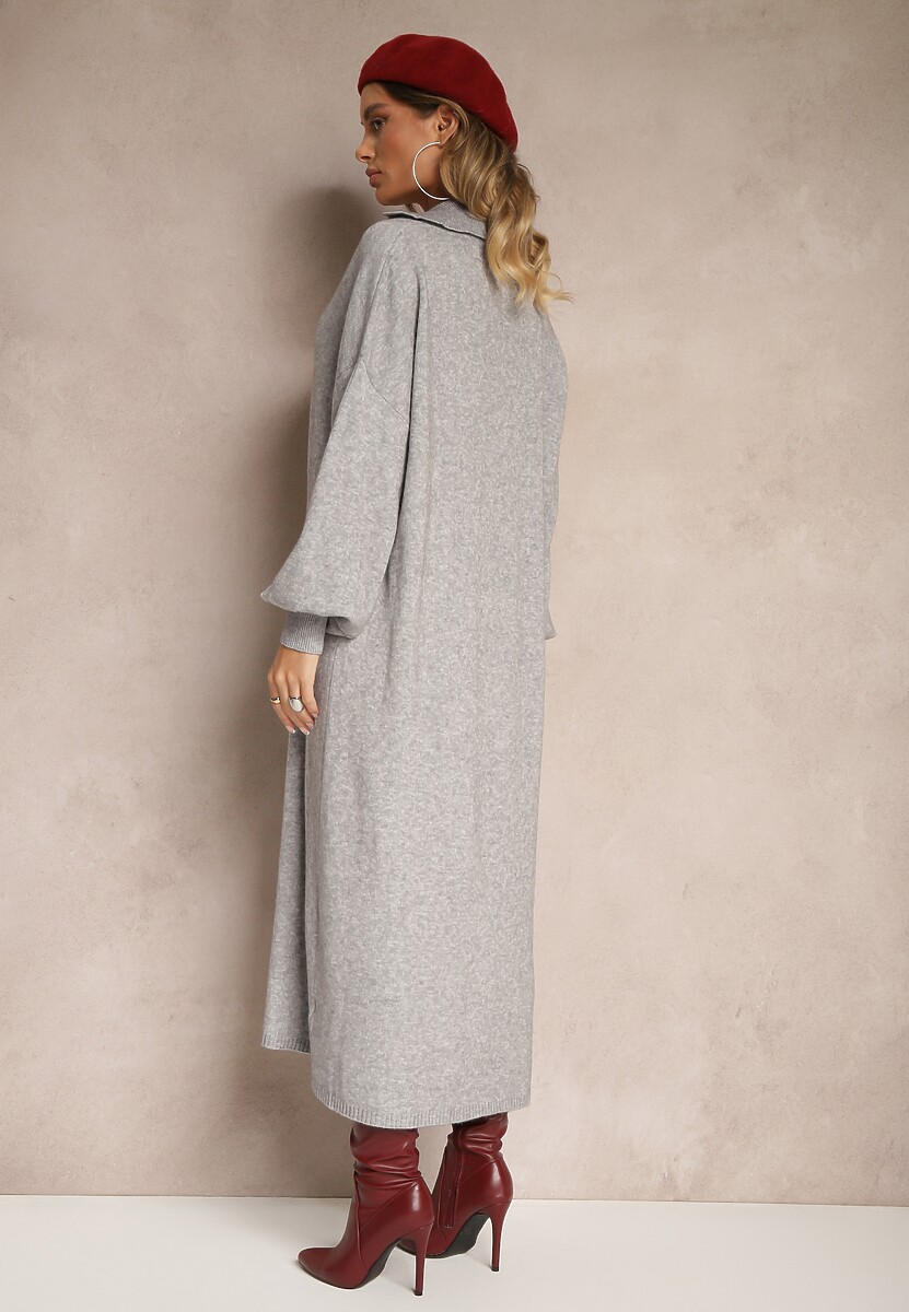 Szara Sweterkowa Sukienka z Wiskozą o Pudełkowym Kroju Ozdobiona Kołnierzykiem Clarinnae